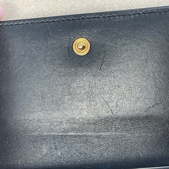 Saint Laurent 6 Row Navy Leather Key Case - Preowned - Picture 10 of 13